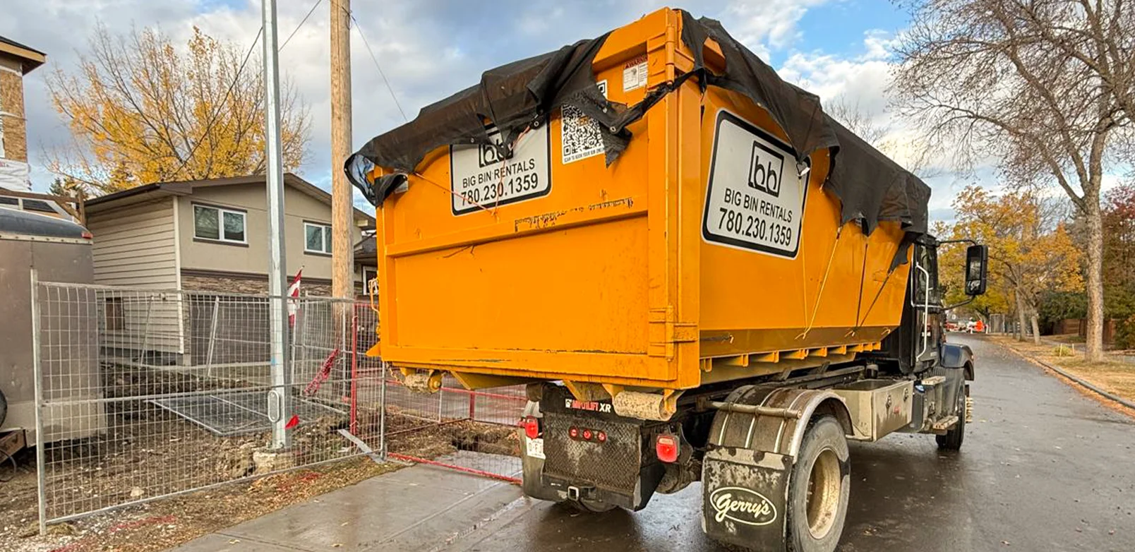 How Garbage Bin Rental in Edmonton Simplifies Renovation Projects